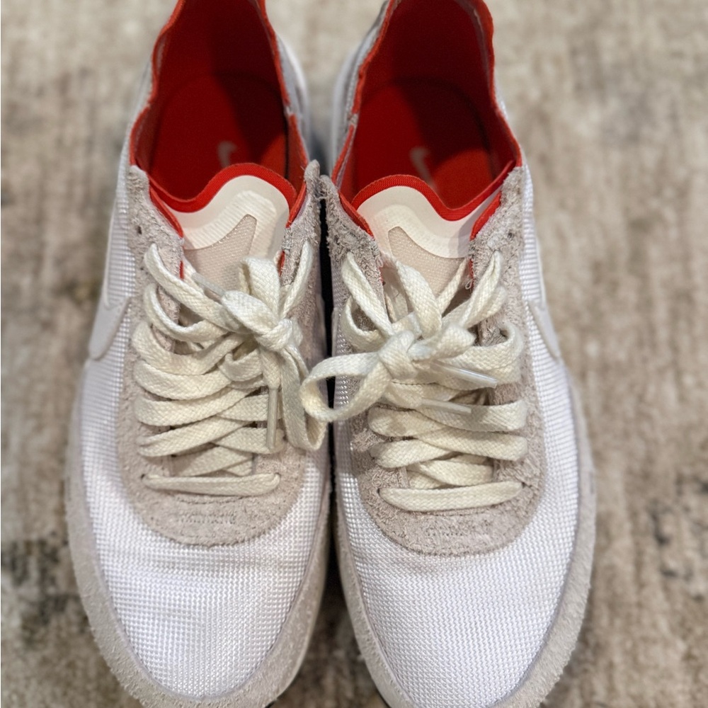 Nike Waffle White Sneakers, size 8